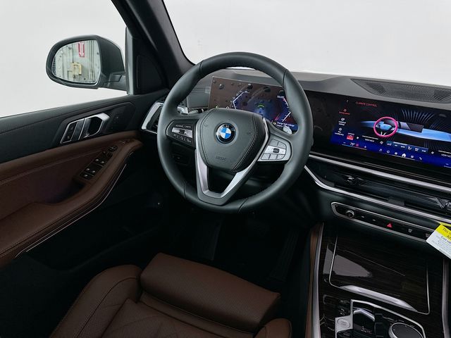 2025 BMW X5 xDrive50e 23