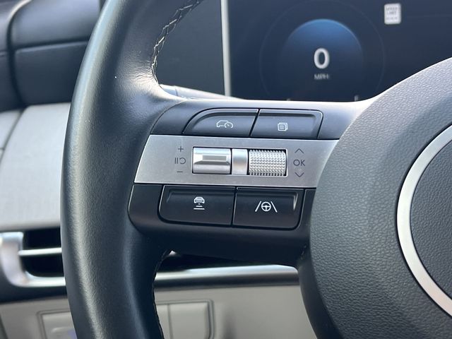 Used 2025 Blue Hyundai SEL Convenience image 30