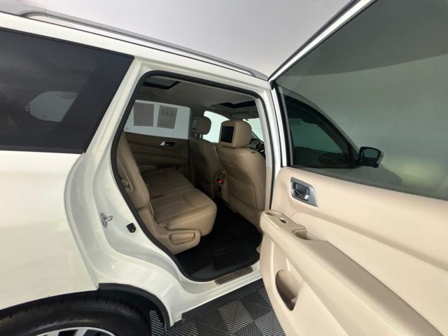 Used 2017 Nissan Pathfinder SUV