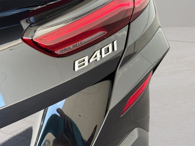 2026 BMW 8 Series 840i - Photo 10