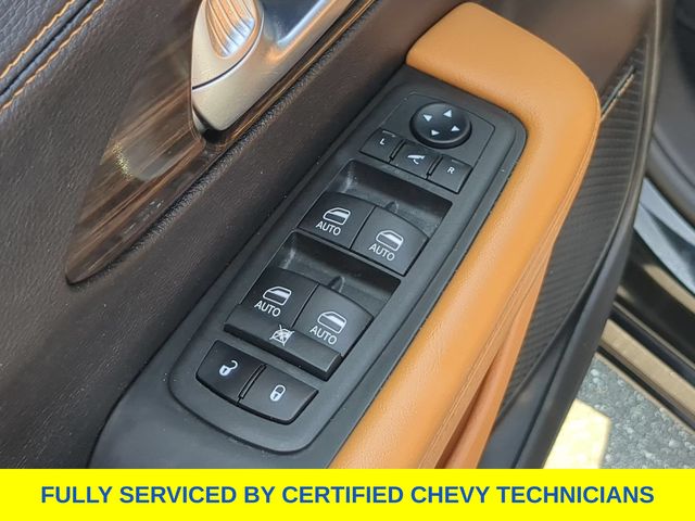 Used 2022 Chrysler Pacifica Van