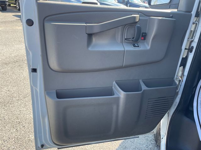 2021 Chevrolet Express 2500 Work Van - Summit White exterior view 8