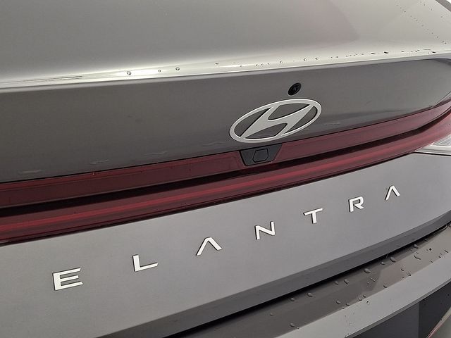 Used 2025 Hyundai Elantra Sedan