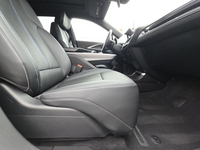 2024 Cadillac LYRIQ Luxury:C02520