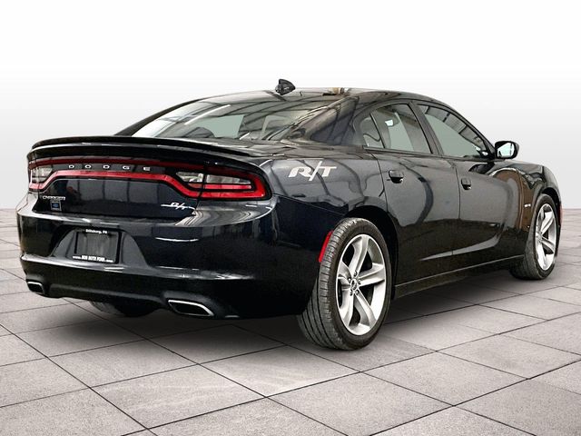 2016 Dodge Charger R/T - 10