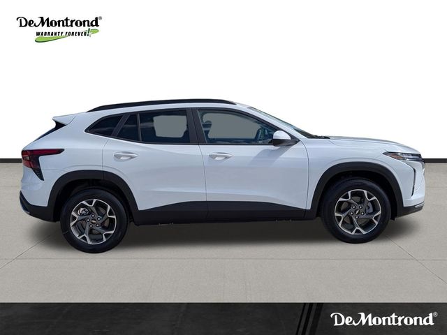 New 2026 White Chevrolet LT image 4