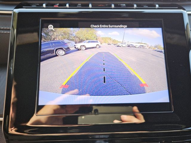 2026 Jeep Grand Cherokee L Laredo 4x2