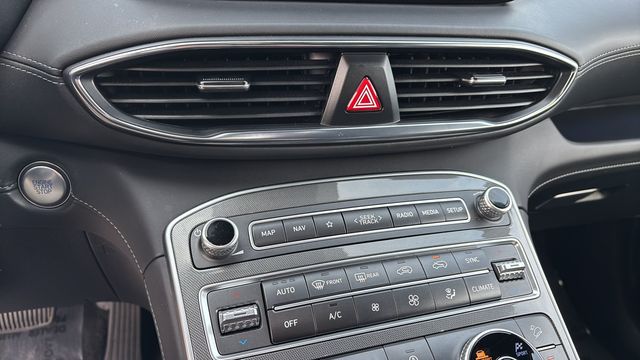 Used 2023 Silver Hyundai Calligraphy image 31