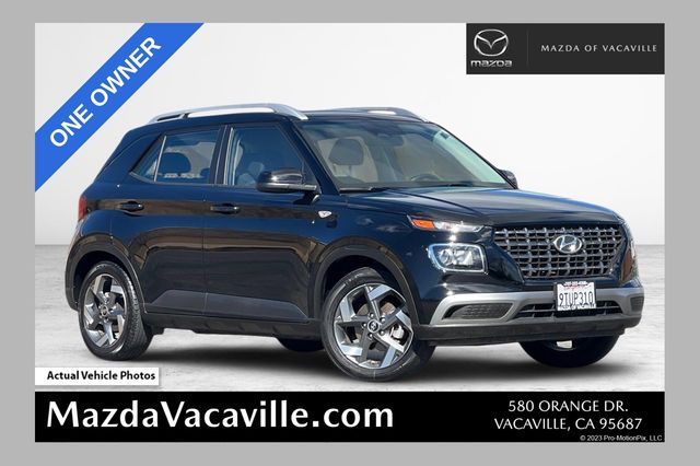 Onyx Black 2025 Hyundai Venue SEL FWD SUV / Crossover Front-Wheel Drive Continuously Variable Transmission