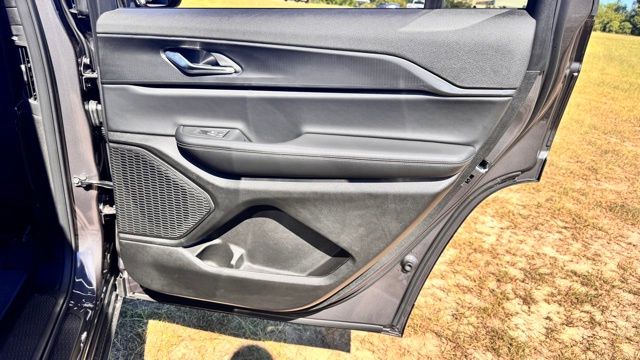 new 2025 Jeep Grand Cherokee L car, priced at $40,968