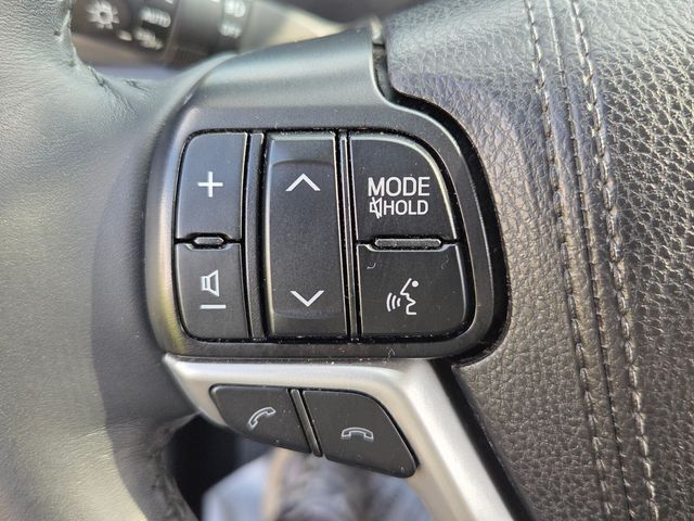 Used 2019 Toyota Highlander SUV