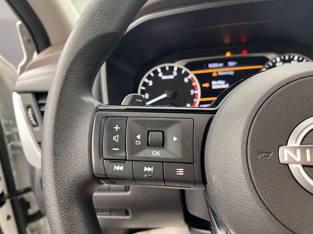 2023 Pearl White Tricoat Nissan Rogue SV FWD SUV