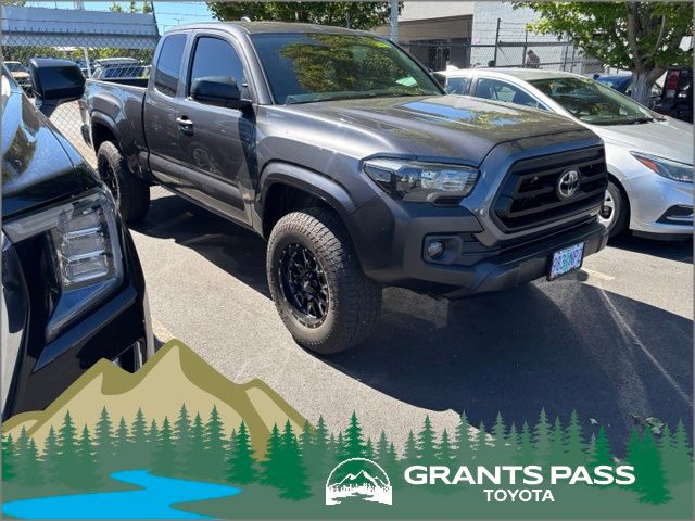 2022 Toyota Tacoma SR I4 Access Cab RWD