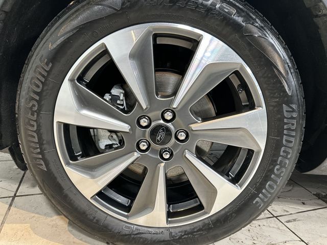 Used 2023 Silver Ford Platinum image 26