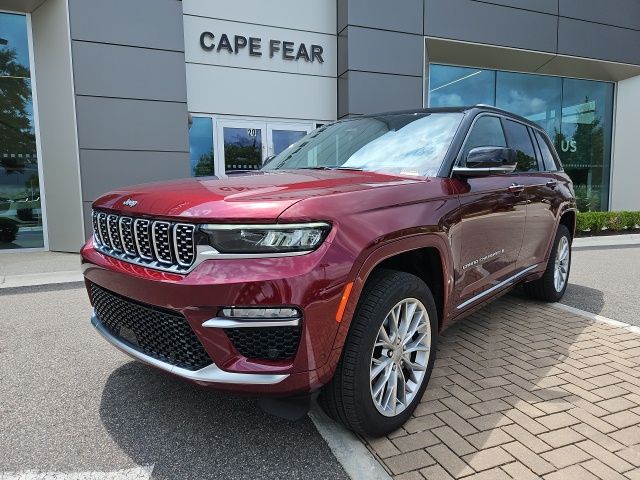/2024 Jeep Grand-Cherokee