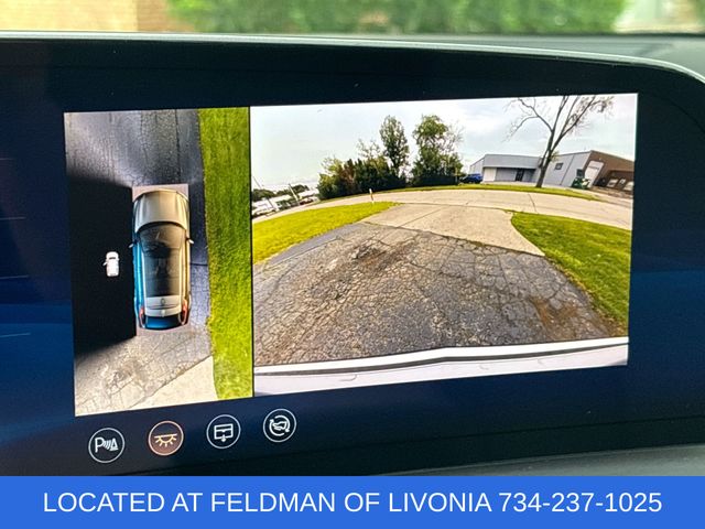 Used 2024 Cadillac LYRIQ Luxury For Sale in Livonia, MI