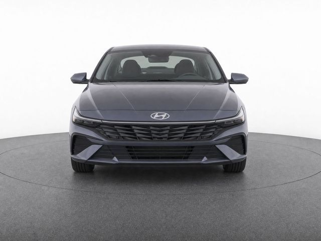 Used 2024 Gray Hyundai SEL image 10