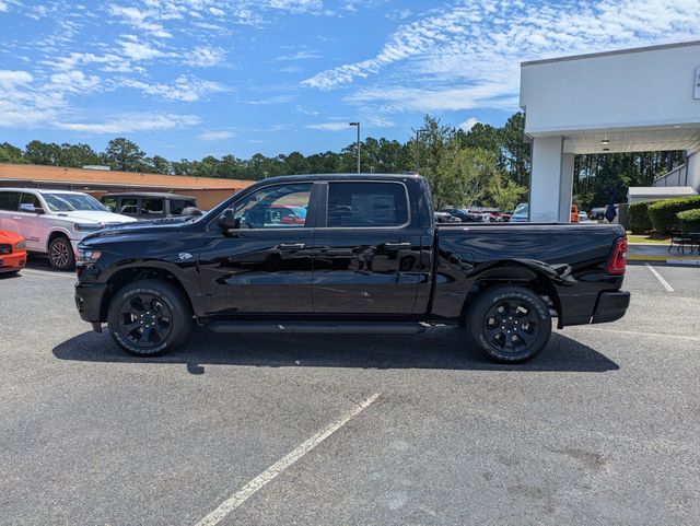 2026 Ram 1500 Express Crew Cab 4x4 5'7" Box