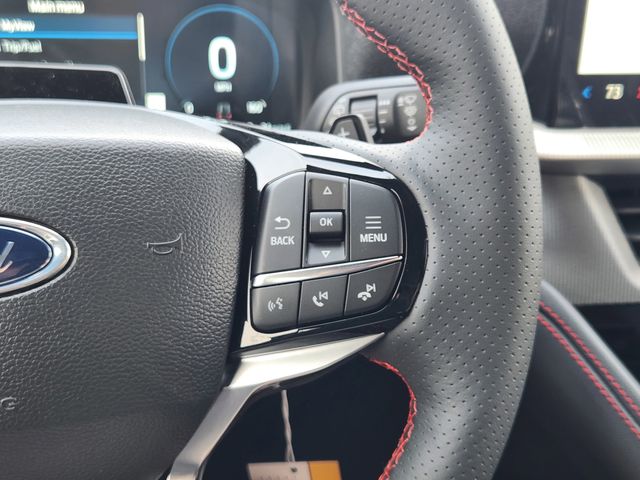 2025 Ford Explorer ST photo