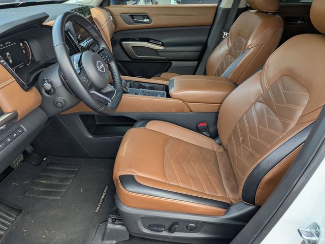 Used 2023 Nissan Pathfinder Platinum 4D Sport Utility