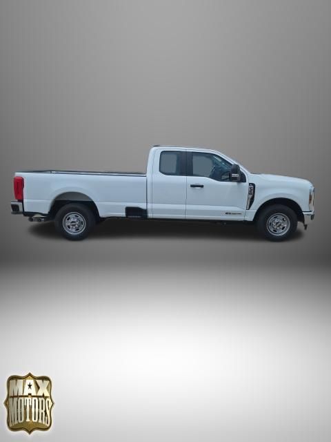 Used 2025 Ford F-350SD Truck
