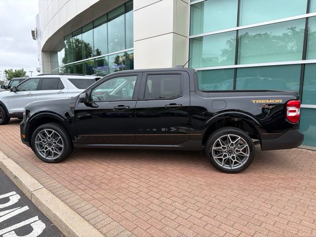 New 2026 Black Ford XL image 4