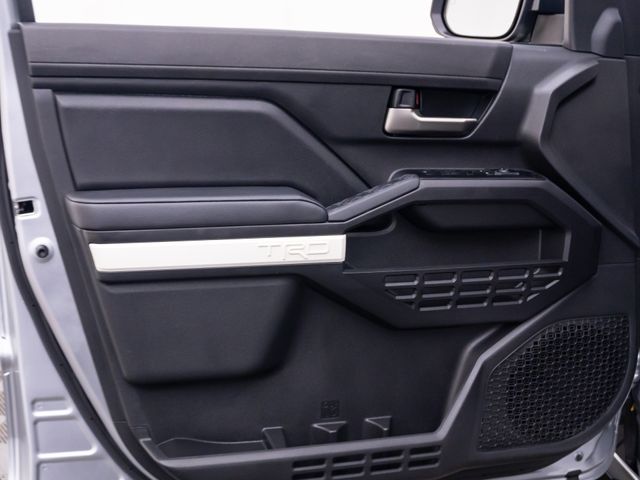 2024 Toyota Tacoma TRD Off Road - Photo 13