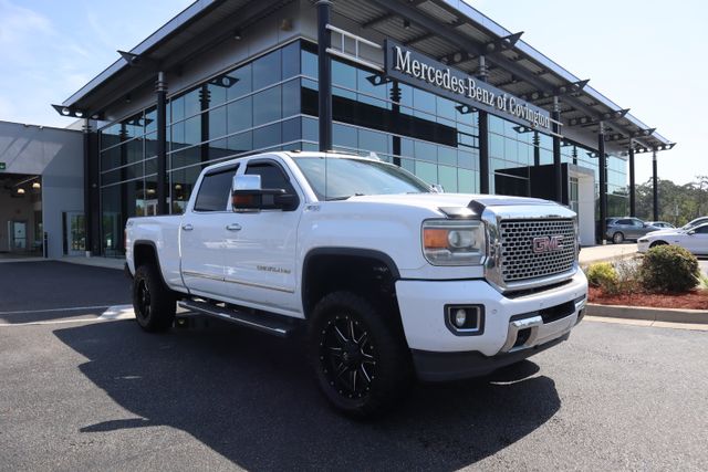 Summit White 2015 GMC Sierra 2500HD Pickup Truck Four-Wheel Drive 6-Speed Automatic
