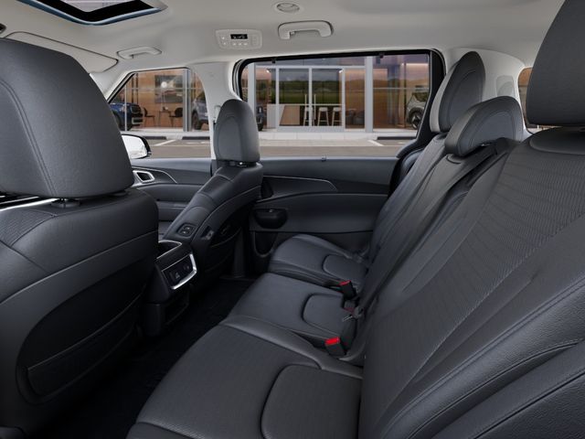 New 2026 Kia Carnival MPV Van