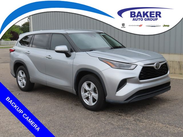 Celestial Silver Metallic 2021 Toyota Highlander SUV / Crossover Front-Wheel Drive 8-Speed Automatic