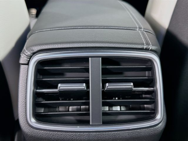 Thumbnail: 2026 Genesis G70 - 18