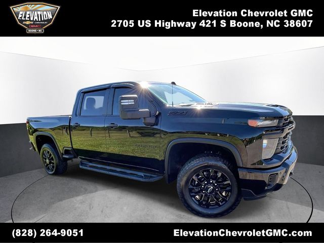 Black 2025 Chevrolet Silverado 2500HD Custom Crew Cab 4WD Pickup Truck Four-Wheel Drive Automatic