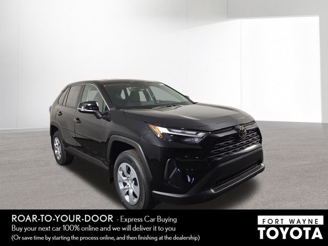 2025 Toyota RAV4 LE photo