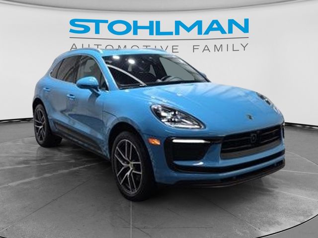 Miami Blue 2023 Porsche Macan AWD SUV / Crossover All-Wheel Drive 7-Speed Automatic