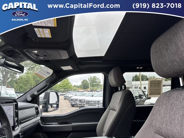 Used 2025 Blue Ford XLT image 22