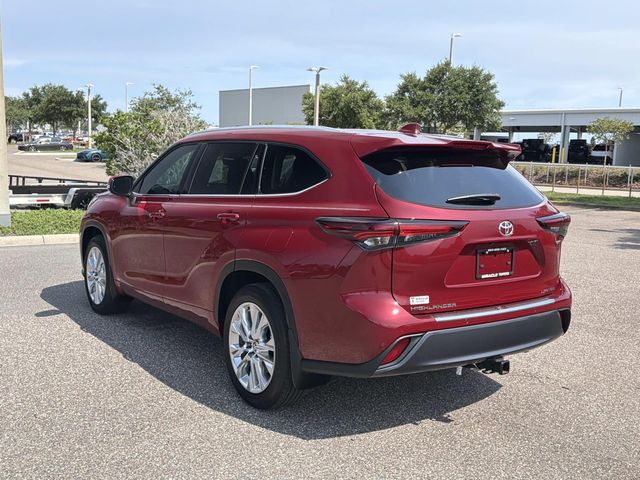 2026 Toyota Highlander Limited - Photo 7
