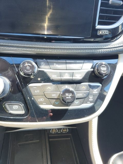 Used 2023 Black Chrysler Limited image 19