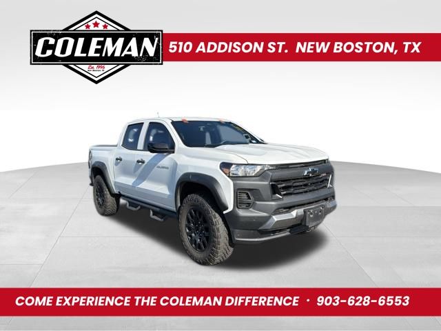 Summit White 2024 Chevrolet Colorado Pickup Truck Four-Wheel Drive 8-Speed Automatic