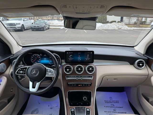 2021 Mercedes-Benz GLC