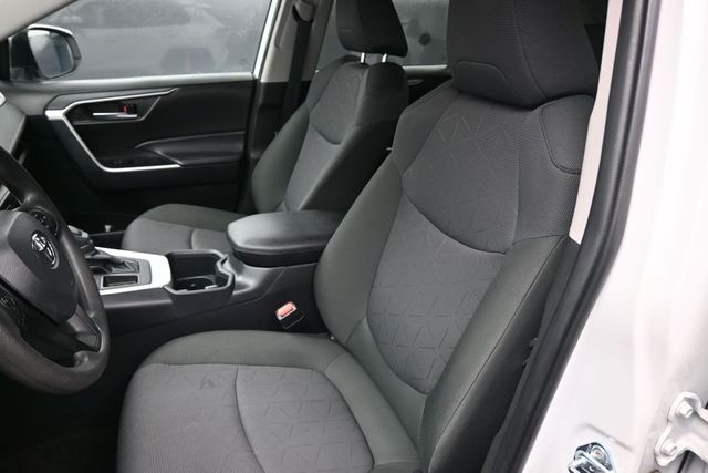 Used 2025 Toyota RAV4 SUV