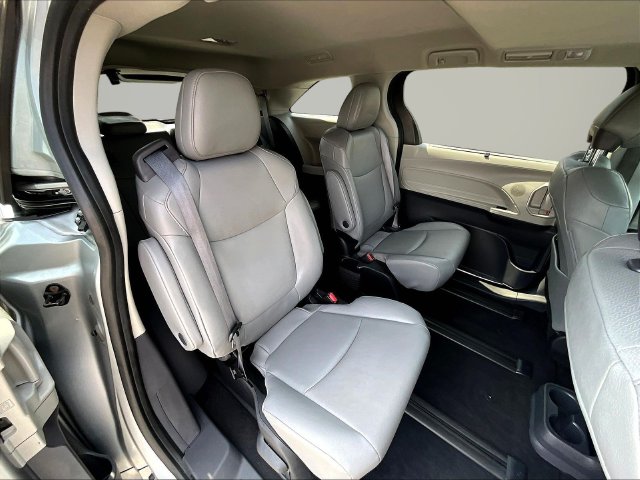 Used 2023 Toyota Sienna Van