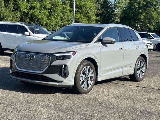 Pebble Gray 2024 Audi Q4 e-tron Premium Plus 40 SUV / Crossover Rear-Wheel Drive Automatic