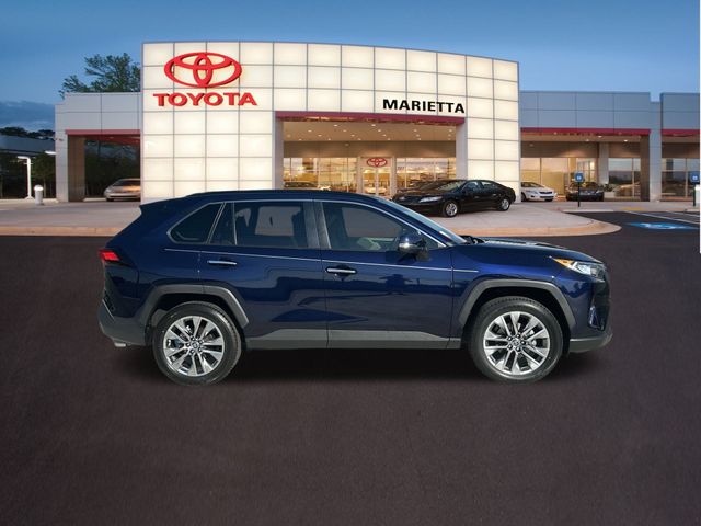 2020 Toyota RAV4 Limited 32