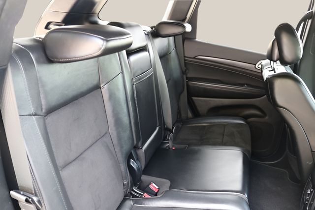 Used Car 2018 Jeep Grand Cherokee  Altitude For Sale Under $20,000 In Austin, Texas