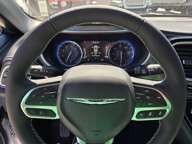 New 2026 White Chrysler Select image 28