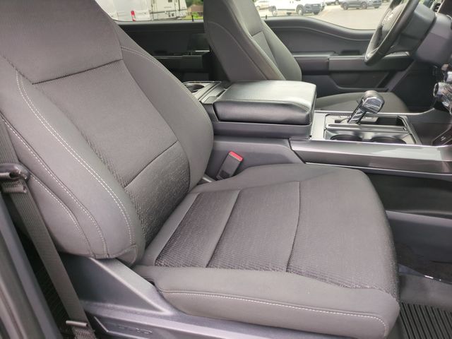 Used 2023 Agate Black Metallic Ford XLT image 33