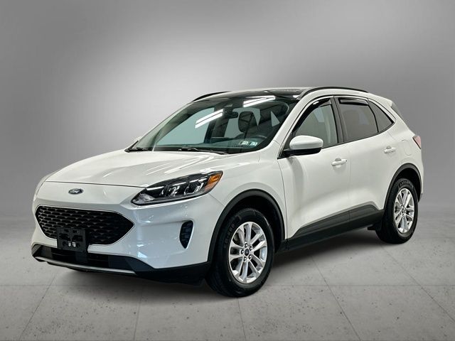 2020 Ford Escape SE - 0