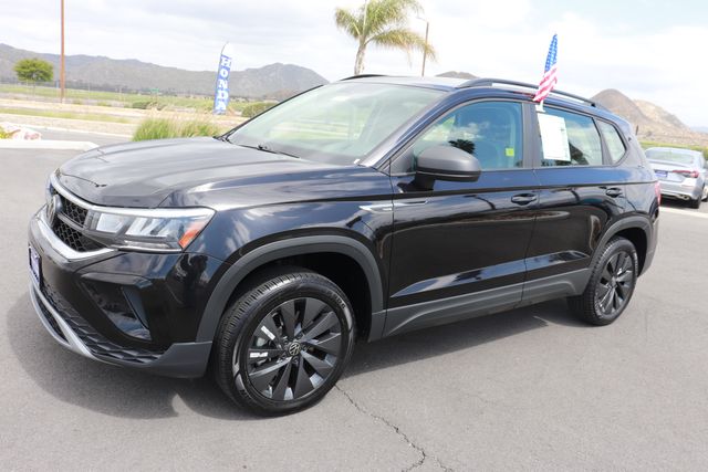 2023 Volkswagen Taos 1.5T S photo