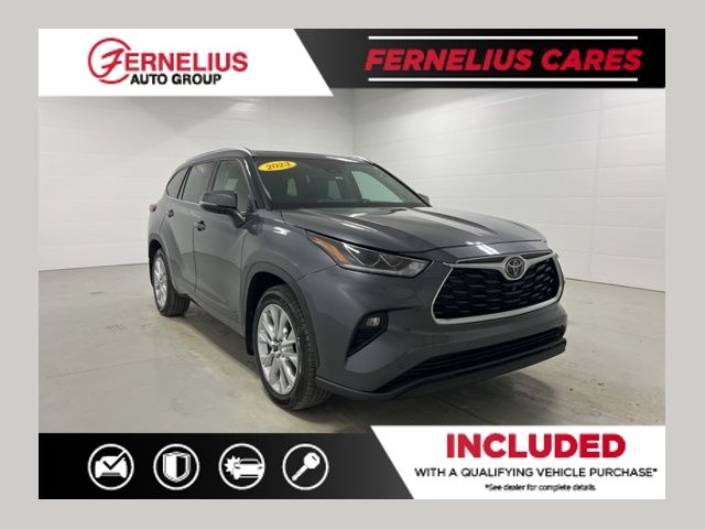Magnetic Gray Metallic 2021 Toyota Highlander SUV / Crossover All-Wheel Drive 8-Speed Automatic