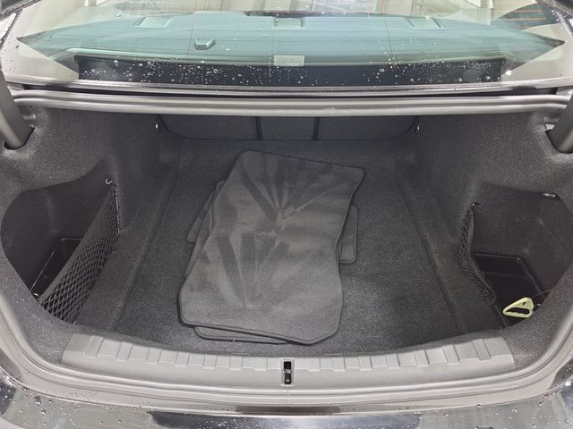 Used 2019 Jet Black BMW 330i xDrive image 33